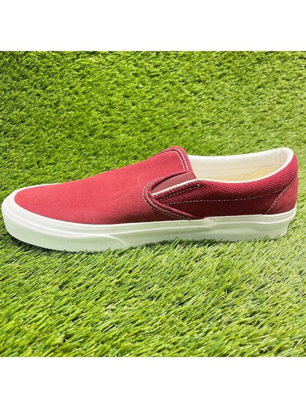 Vans Classic Slip-On Heavy Textures Red Mens Size 10.5 Athletic Shoes Sneakers